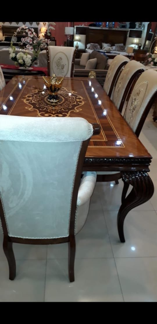 Full Back Upholstery Dinning Chair With Table
