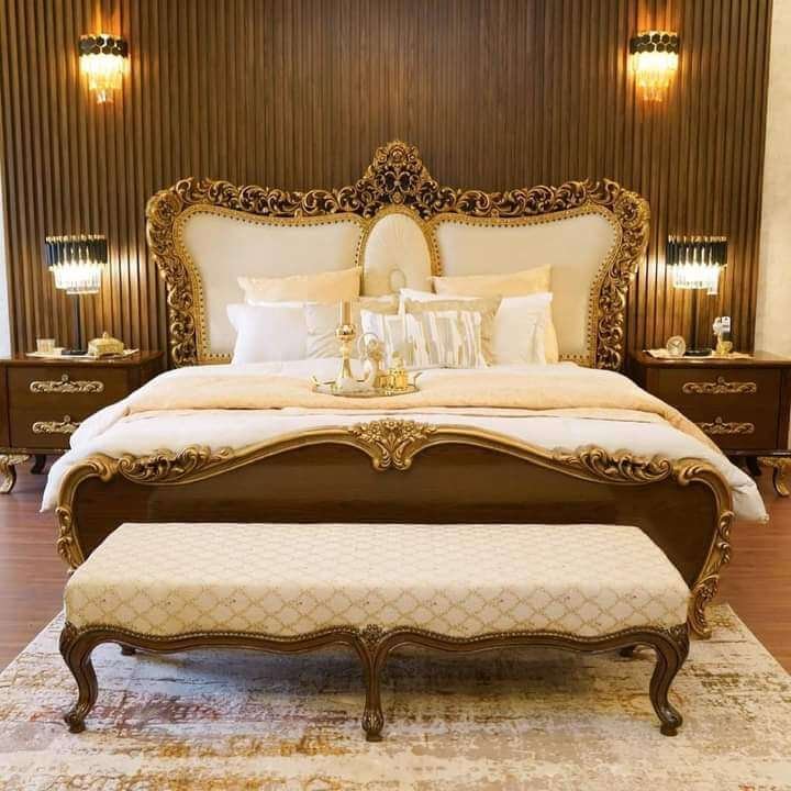 Crown Italian Style Bed Set